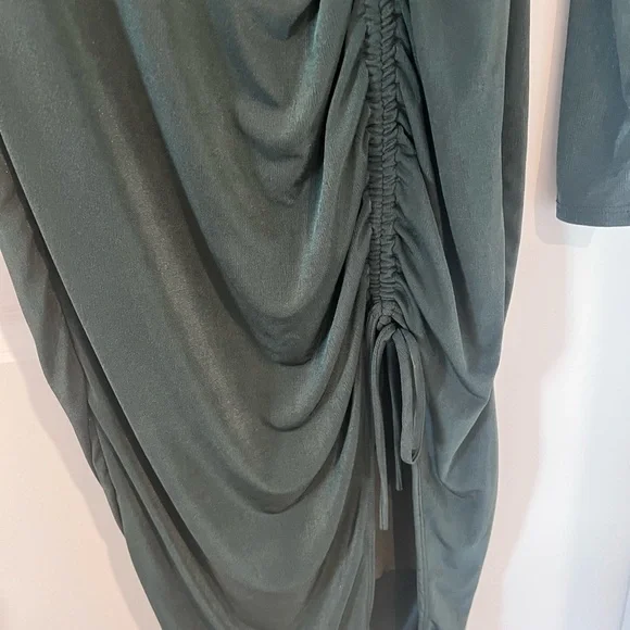 Elegant Forest Green Ruched Dress Size Large - Picture 5 of 11